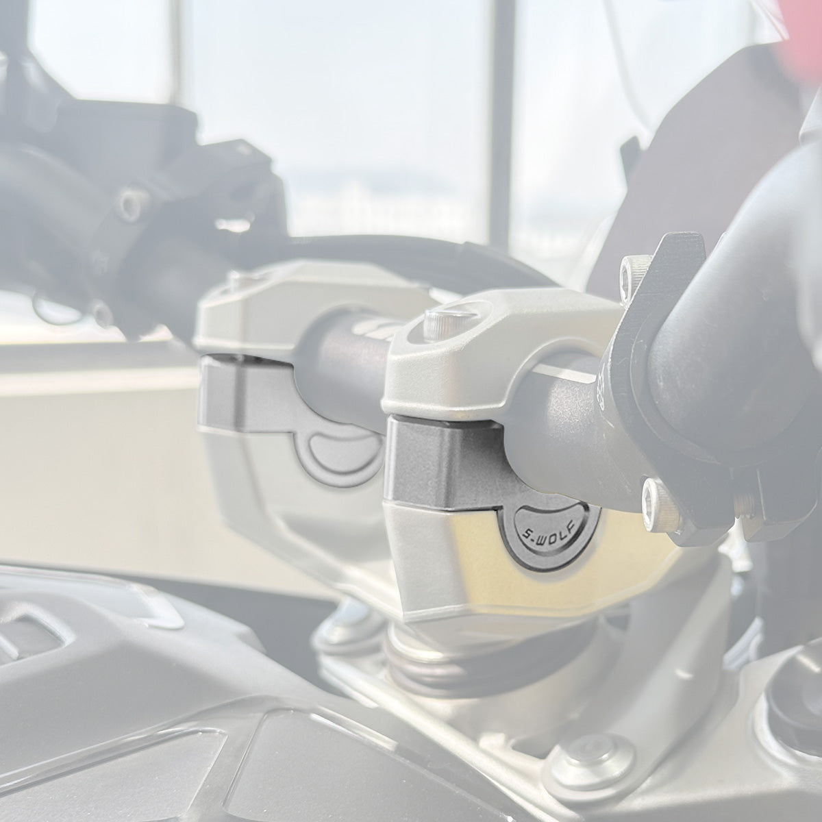 HANDLE BAR RISER BASE 25MM - BMW 1300GS/GSA