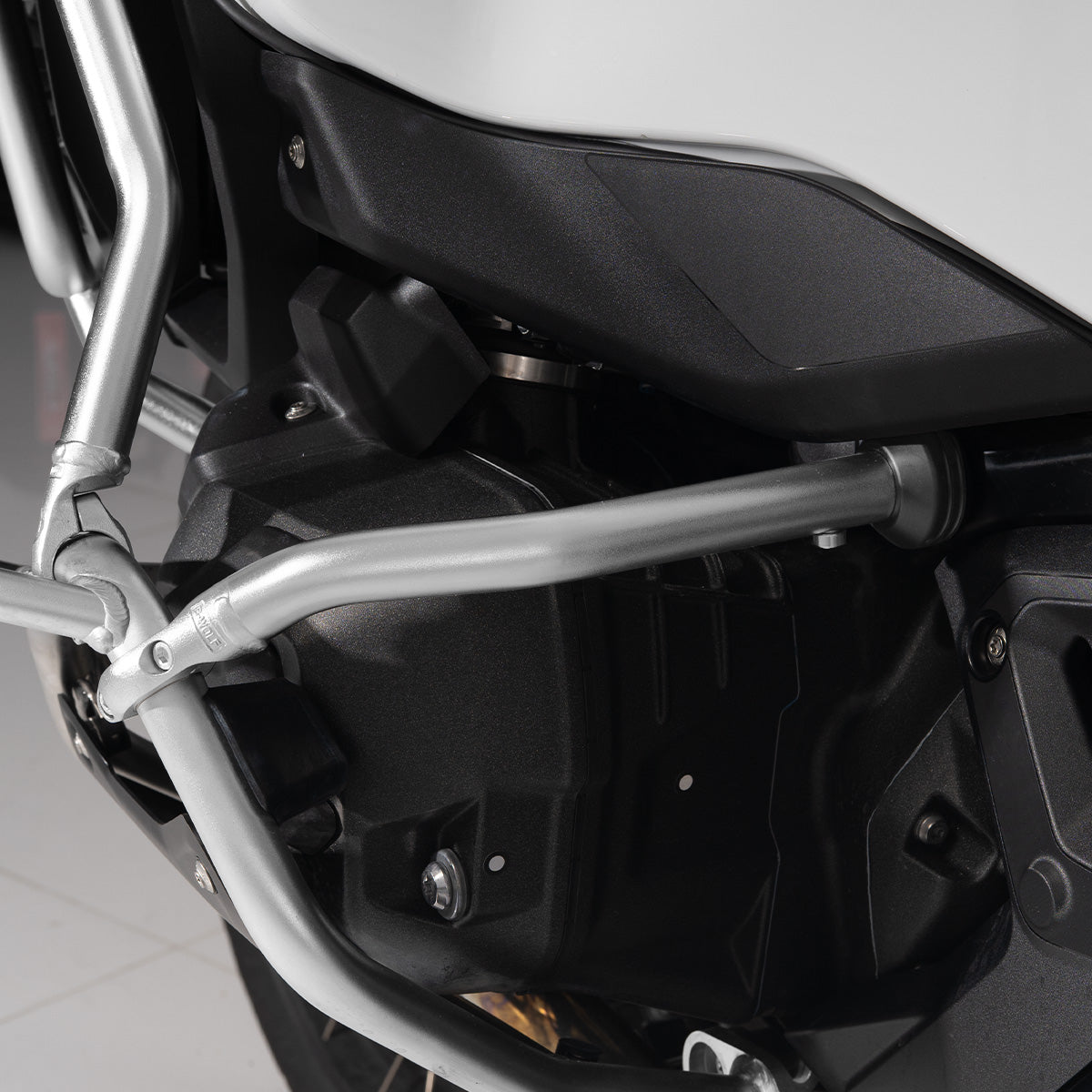CRASH BAR STIFFENER - BMW 1300GS/GSA